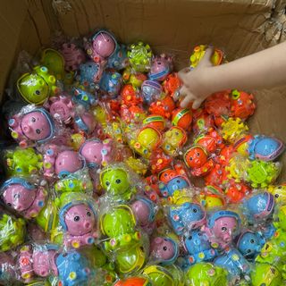 Đồ chơi trẻ em vặt cót - mẫu bạch tuộc