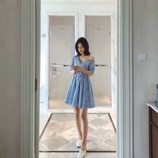 ĐẦM SỌC XANH LỆCH VAI