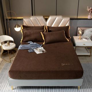 Bộ Ga và 2 vỏ gối nỉ nhung