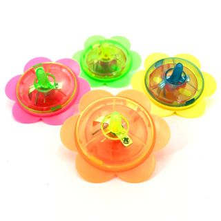 Đồ chơi con quay tay cho bé.