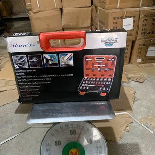 Dụng cụ sửa chữa 32 chi tiết