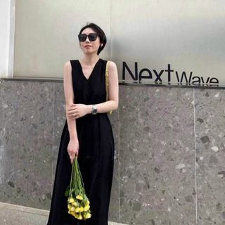 ĐẦM SUÔNG CỔ VUÔNG 2 MÀU