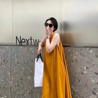 ĐẦM SUÔNG CỔ VUÔNG 2 MÀU