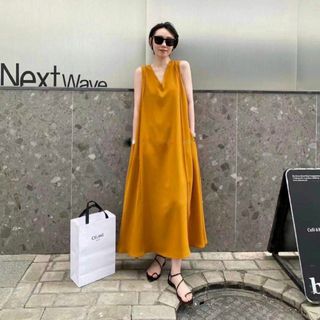 ĐẦM SUÔNG CỔ VUÔNG 2 MÀU