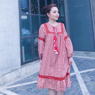 ĐẦM CARO REN ĐỎ