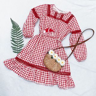 ĐẦM CARO REN ĐỎ