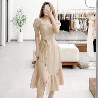 ĐẦM ĐUÔI CÁ CỔ VUÔNG 2 MÀU