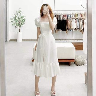 ĐẦM ĐUÔI CÁ CỔ VUÔNG 2 MÀU