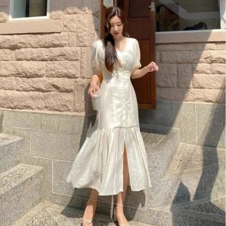 ĐẦM VUÔNG CỔ V ĐUÔI CÁ
