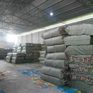 Xốp dán tường