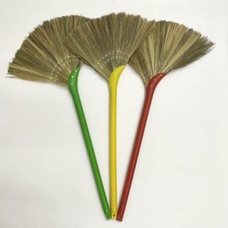 Chổi Quét Nhà Cán Nhựa Cầm Nhẹ Tay