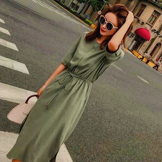 ĐẦM RÊU CỔ TRỤ