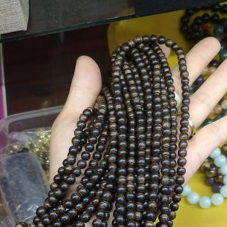 Trầm hương sánh chìm