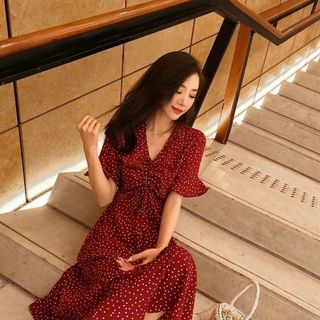 ĐẦM BI ĐỎ RÚT CỔ