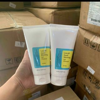 Sửa rửa mặt cosrx