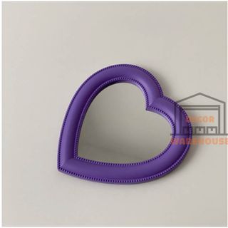 Gương trái tim để bàn trang điểm, treo tường