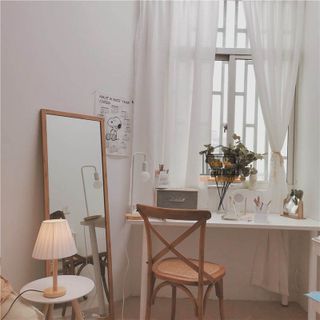 Đèn ngủ đế gỗ để bàn vàng ấm dịu mắt trang trí phòng