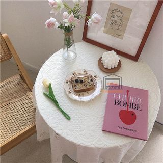 Khăn trải bàn 90x90cm họa tiết ren trắng