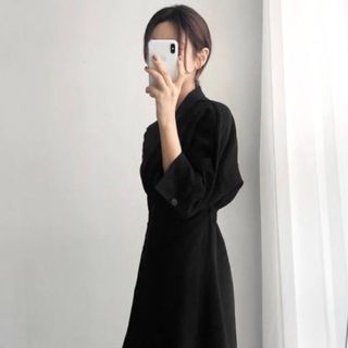 ĐẦM CỔ VEST TAY LỠ 2 MÀU