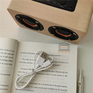 Loa mini bluetooth W speaker giả gỗ nghe nhạc không dây