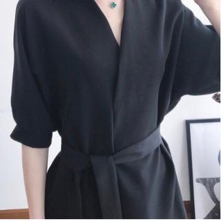 ĐẦM SƠ MI ĐEN CỘT DÂY FORM TO