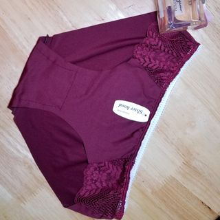 Quần lót nữ thun lạnh viền ren size 47 ký dưới 55 ký
