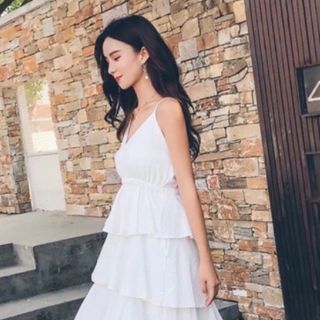 ĐẦM MAXI ĐEN 4 TẦNG