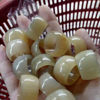 Nhẫn sừng bò Châu Phi