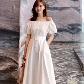 ĐẦM TRẮNG TRỄ VAI KÈM BELT