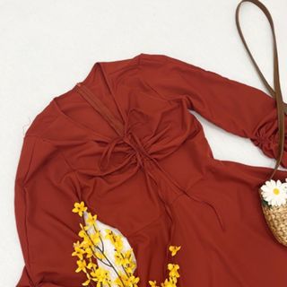 ĐẦM SUÔNG CAM RÚT DÂY TAY DÀI