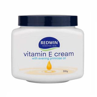 KEM DƯỠNG VITAMIN E REDWIN ÚC