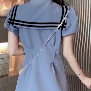 ĐẦM XANH ĐẬM VIỀN SỌC ĐEN