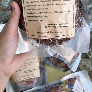Gạo lứt đỏ sấy rong biển