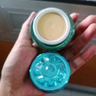 Pt bert thảo mộc trà xanh trắng da chống nắng tái tạo da 20gr (giá bao bì 199k)