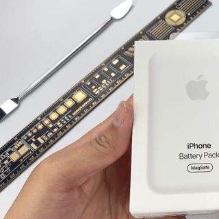 Sạc không dây từ tính kiêm sạc dự phòng MagSafe Apple Battery Pack - Bảo hành 6 tháng