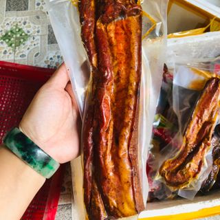 BA CHỈ HUN KHÓI ĐẶC SẢN VÙNG CAO