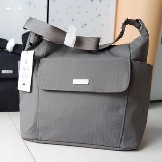 [HCM] THANH LÝ Túi đeo Baggallini Everywhere CHỐNG NƯỚC