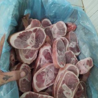 Giò heo (giò gân) - thịt heo đông lạnh nhập khẩu