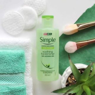 Nước Hoa Hồng Simple - Da Thường