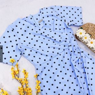 ĐẦM BLUE BI ĐEN CỔ V