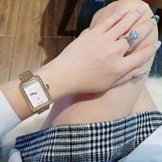 ĐỒNG HỒ THỜI TRANG 2K5 NỮ