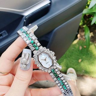 ĐỒNG HỒ THỜI TRANG NỮ ĐÁ MÀU XINH XINH