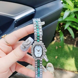 ĐỒNG HỒ THỜI TRANG NỮ ĐÁ MÀU XINH XINH