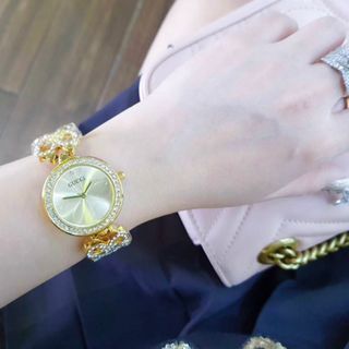 ĐỒNG HỒ GUCCl NƠ XINH