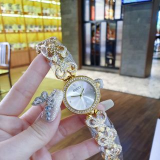 ĐỒNG HỒ GUCCl NƠ XINH