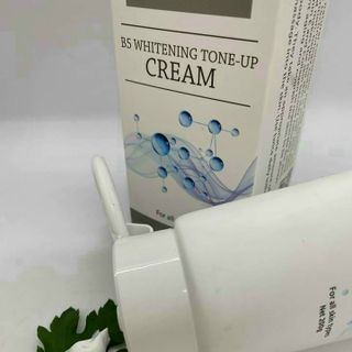 KEM BODY B5-SHEKA ● Dưỡng trắng da , cấp ẩm ● Lên tone lập tức, trắng thật, không bết rít