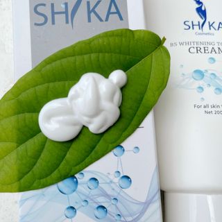 KEM BODY B5-SHEKA ● Dưỡng trắng da , cấp ẩm ● Lên tone lập tức, trắng thật, không bết rít