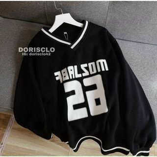 Áo sweater tay phồng in trẻ trung, năng động