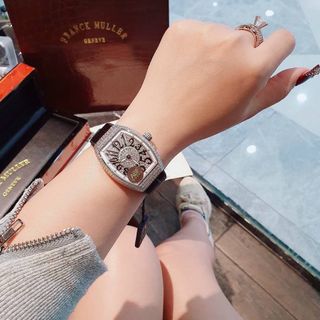 ĐỒNG HỒ FRANK MULLER V32 NỮ SIÊU CẤP NEW