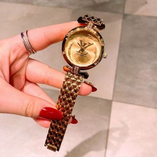 ĐỒNG HỒ LOUIS VUITON NỮ XINH